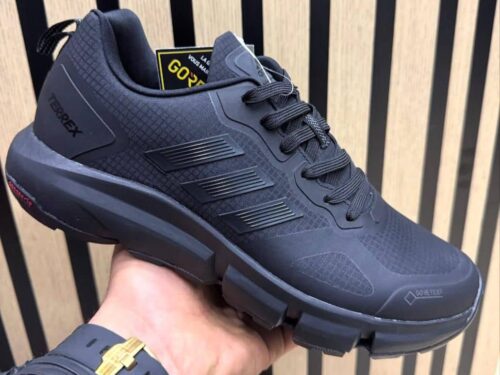 IMG-20251217-WA0057 Black Hiking Shoe