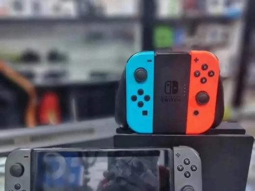 Game Consoles – Nintendo Switch Used