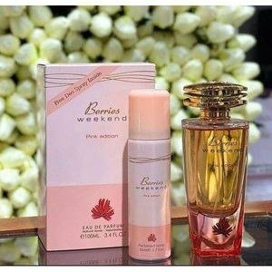Berries Weekend Pink Edition Fragrance Arrangement