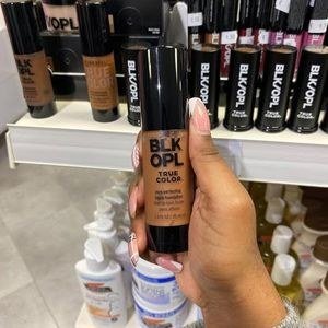 Blk Opl True Color Foundation