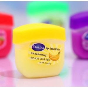 2Lips Too Vaseina Banana Lip Therapy Special