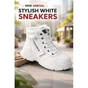 Evolution Elegant white lace up classic boot
