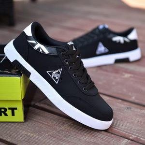 Men’s smart casual shoes