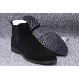 Classic Chelsea Ankle Boots – Black