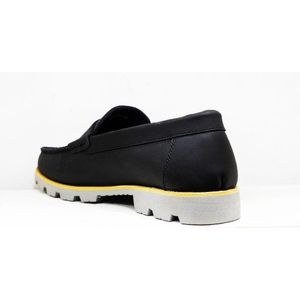 Men's Casula Moccassins - Black