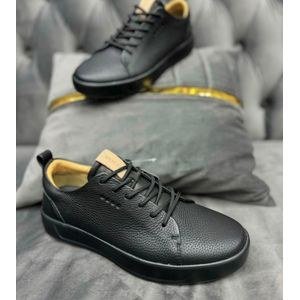 Men's Casual Lace-Up Sneakers – Black