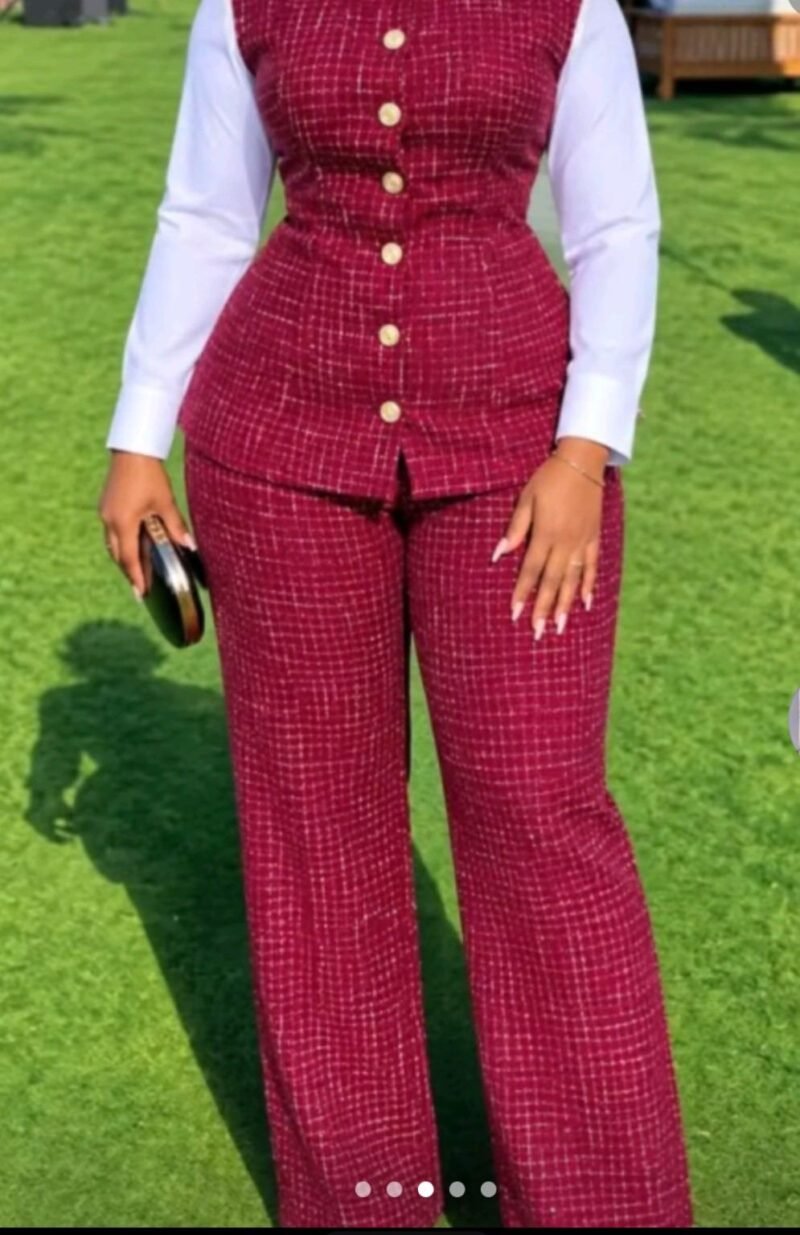 Three-Piece Tweed Vest Trouser Suit – Style 0908